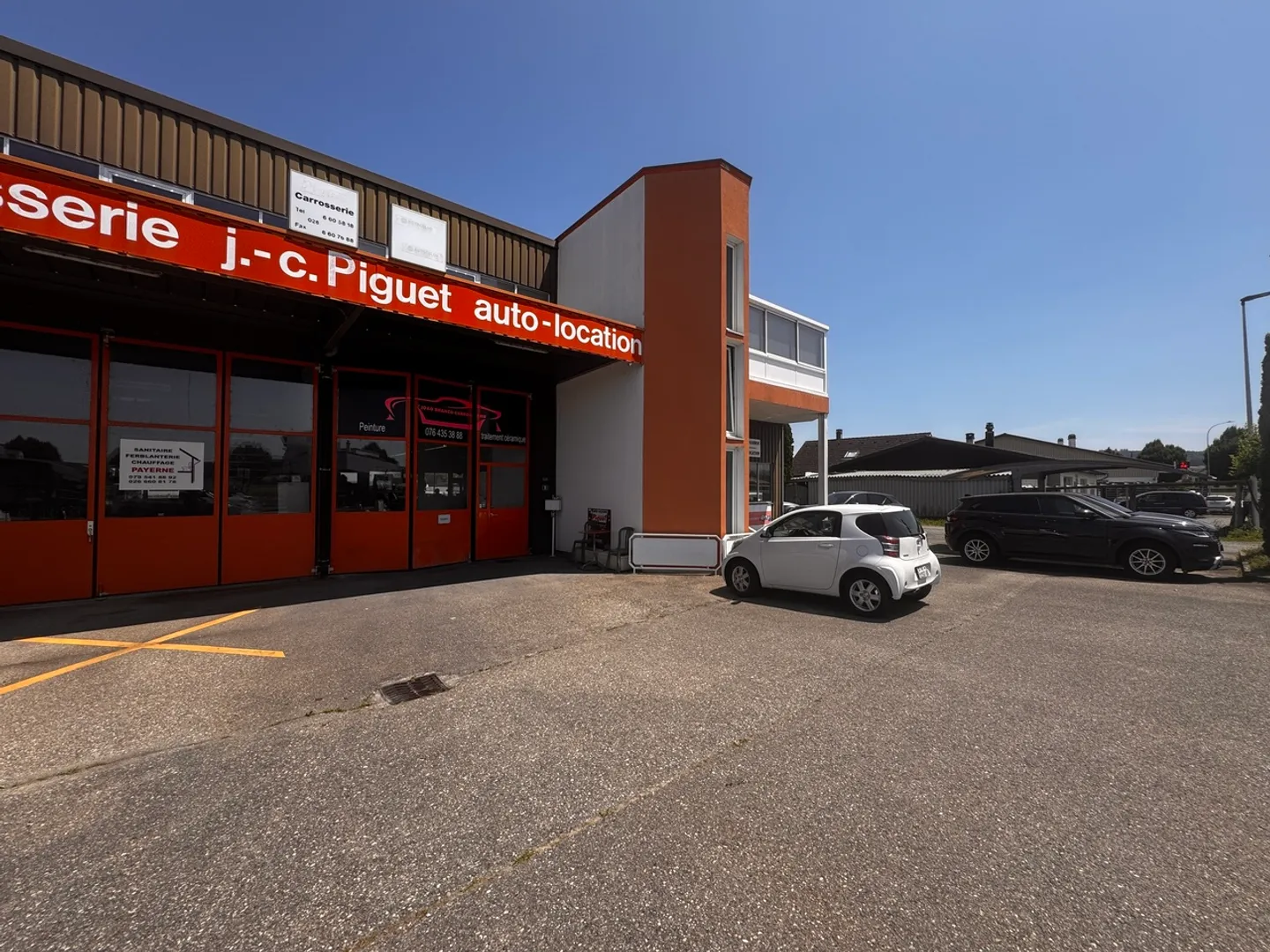 Payerne, in affitto, deposito di 300 m2, accesso con due grandi porte - Foto 3 di 6