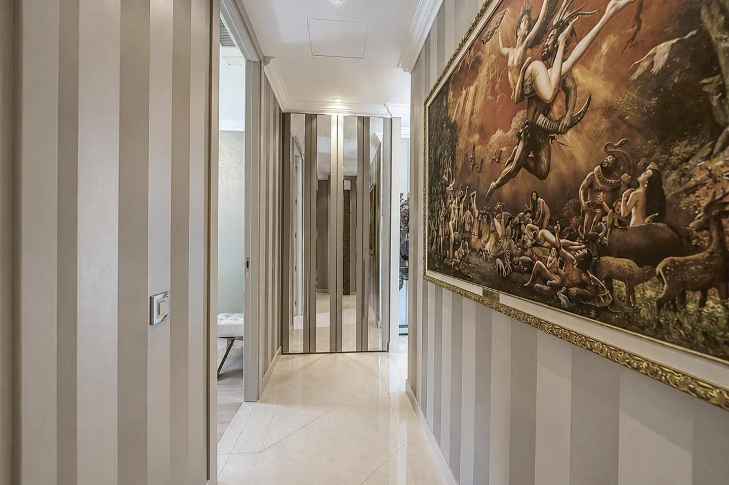 Lakeside Penthouse in Lugano - Photo 7 of 20