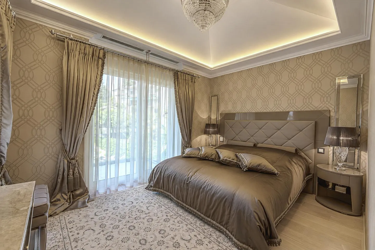 Lakeside Penthouse in Lugano - Photo 8 of 20