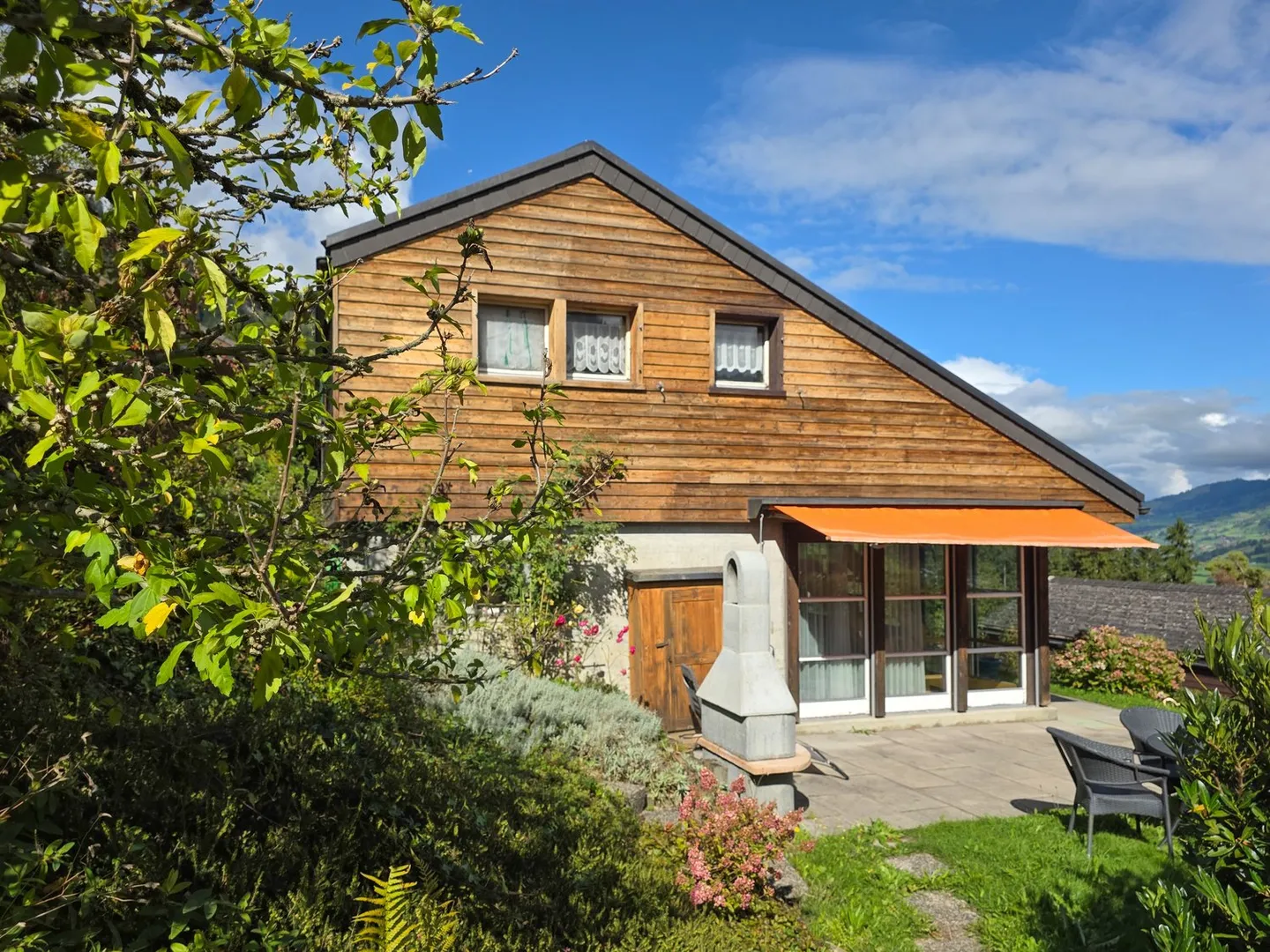 4 Zimmer Einfamilienhaus - Foto 1 von 35