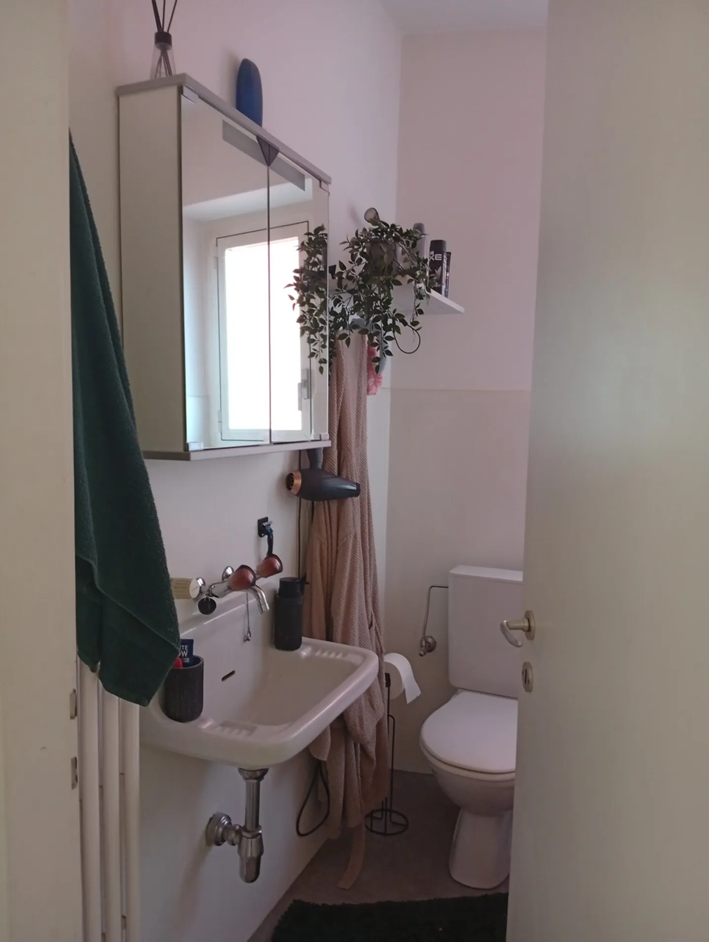 Charmant Appartement dans un Bâtiment Historique - Photo 8 sur 10