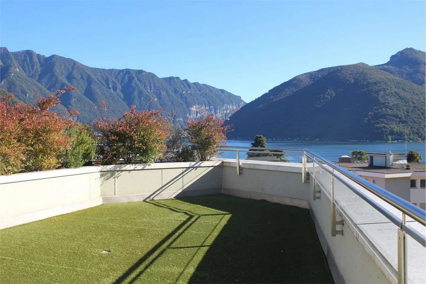 Melide: 4.5 rooms with lake view and rooftop terrace - Photo 1 of 8