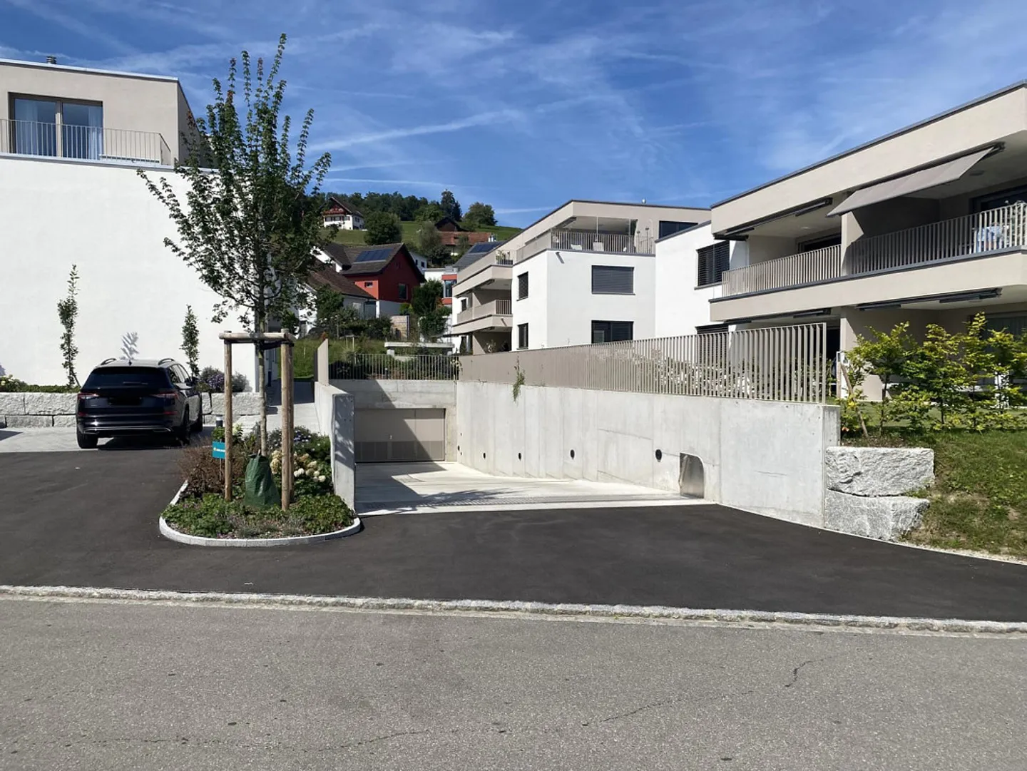 Posto auto sotterraneo extra lungo 2,5 × 6,7 m - in vendita - Foto 2 di 2