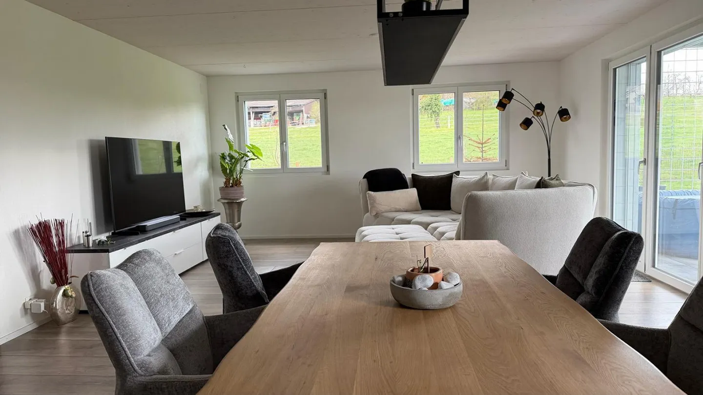 Modernes Gartenapartment mit Aussicht - Foto 3 von 24