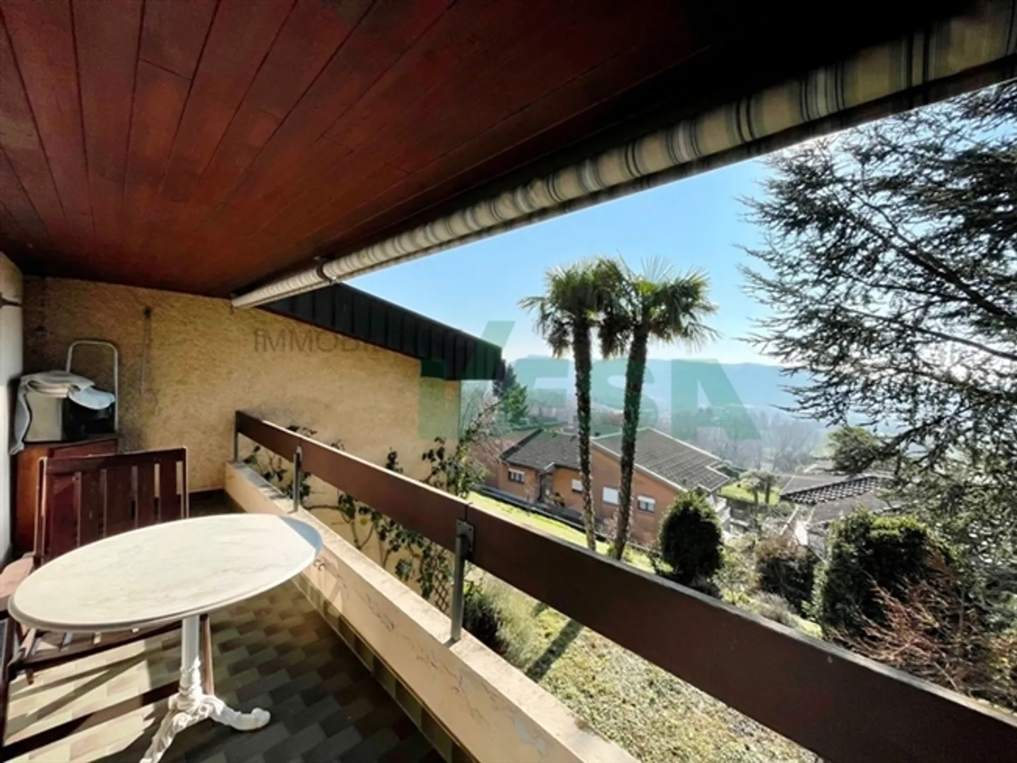 Villa confortable dans un bel emplacement panoramique avec une belle vue - Photo 9 sur 13