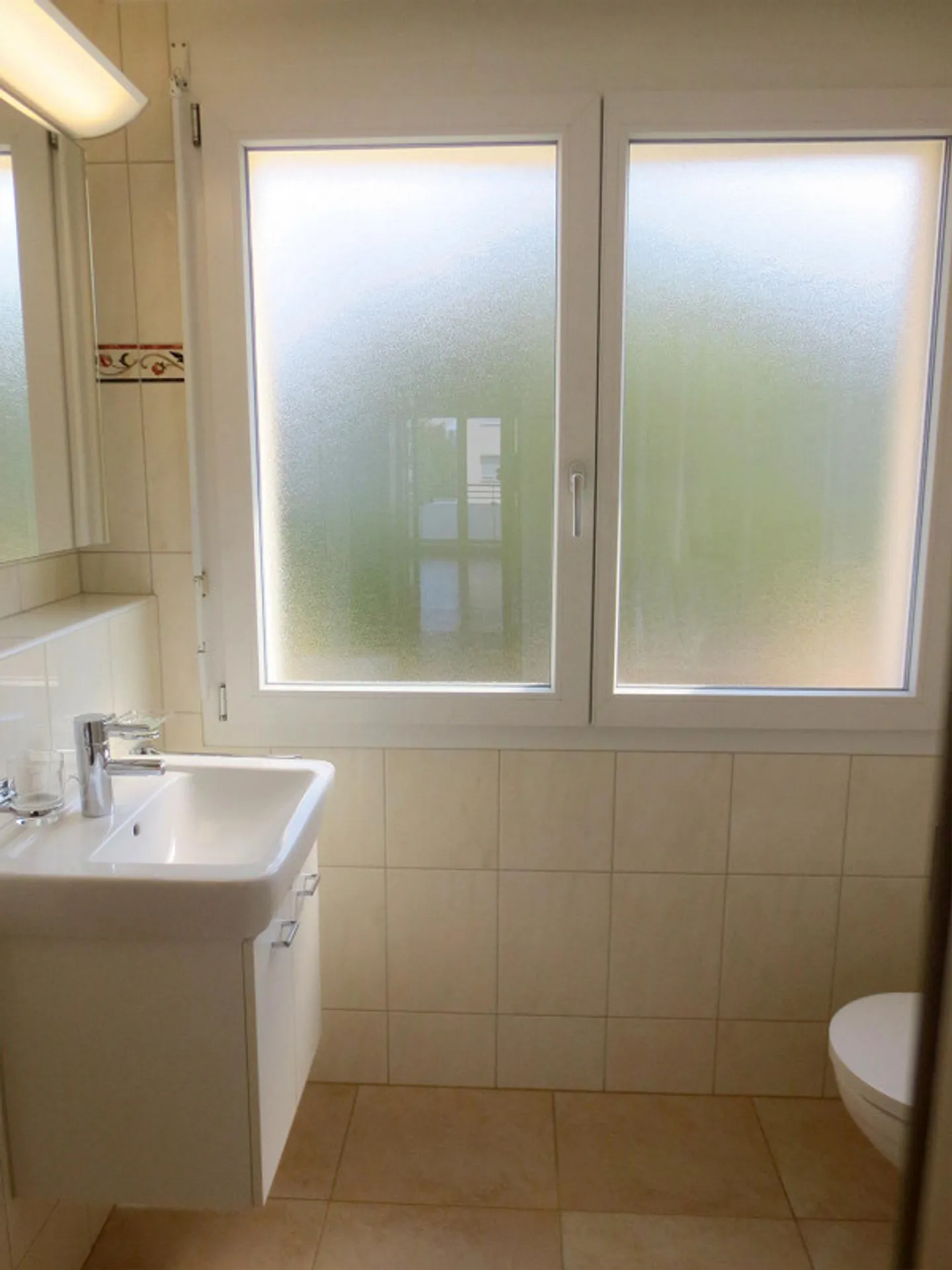 Modernes Apartment mit grossem Balkon - Foto 13 von 30