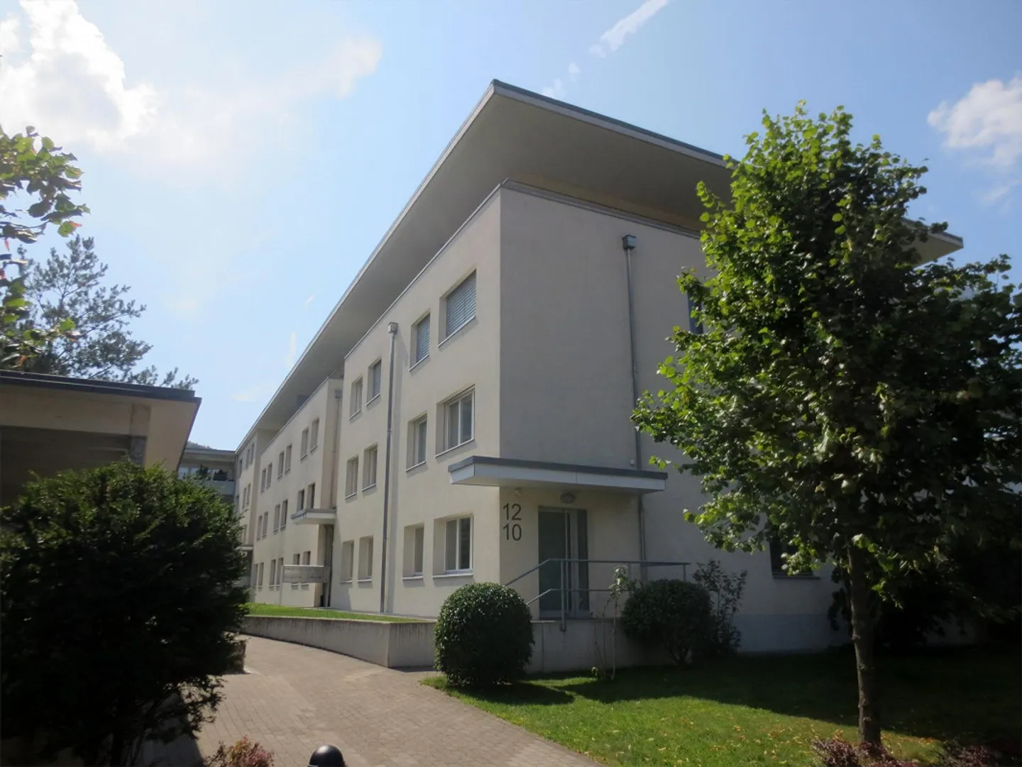 Modernes Apartment mit grossem Balkon - Foto 2 von 30