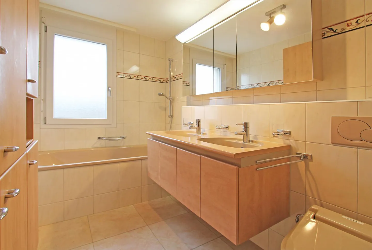 Modernes Apartment mit grossem Balkon - Foto 11 von 30