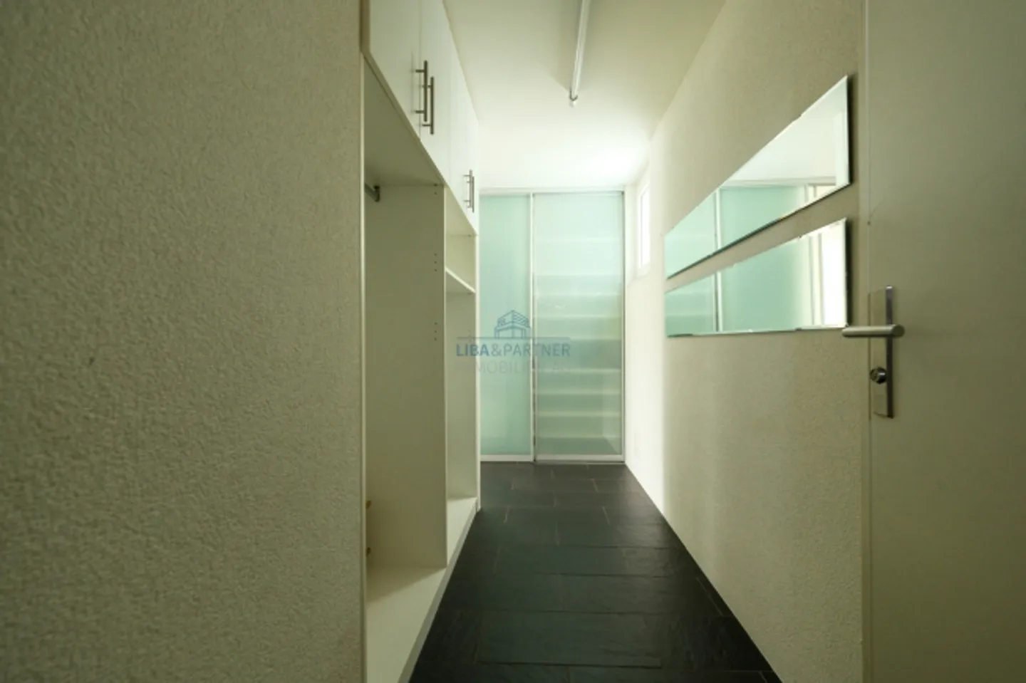 Lumière, Espace, Luxe - Maison Individuelle avec Vue, Style et Âme - Photo 7 sur 14