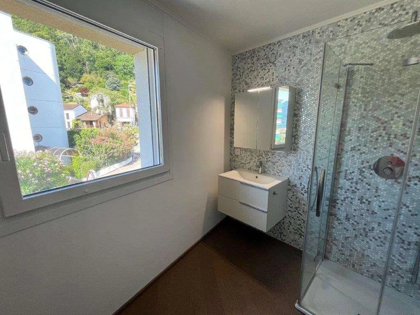 Melide: 4.5 rooms with lake view and rooftop terrace - Photo 5 of 8