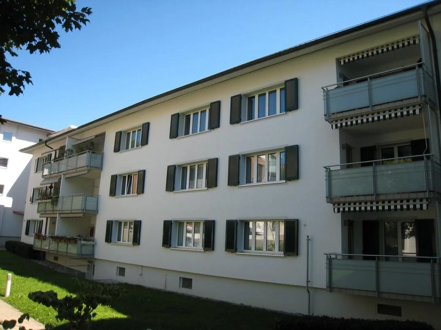 Grosszügige 4.5-Zimmerwohnung in gepflegter Liegenschaft zu vermieten - Photo 7 of 9