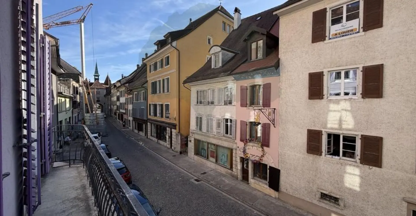 Edificio a reddito misto nel cuore della vecchia città di Porrentruy - Foto 7 di 11
