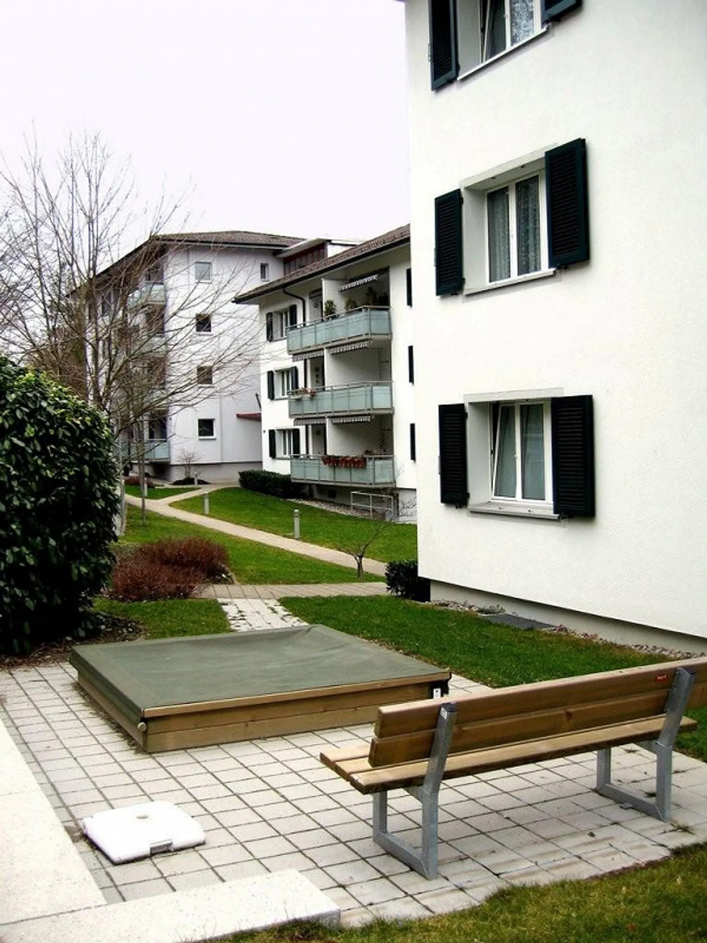 Grosszügige 4.5-Zimmerwohnung in gepflegter Liegenschaft zu vermieten - Photo 8 of 9