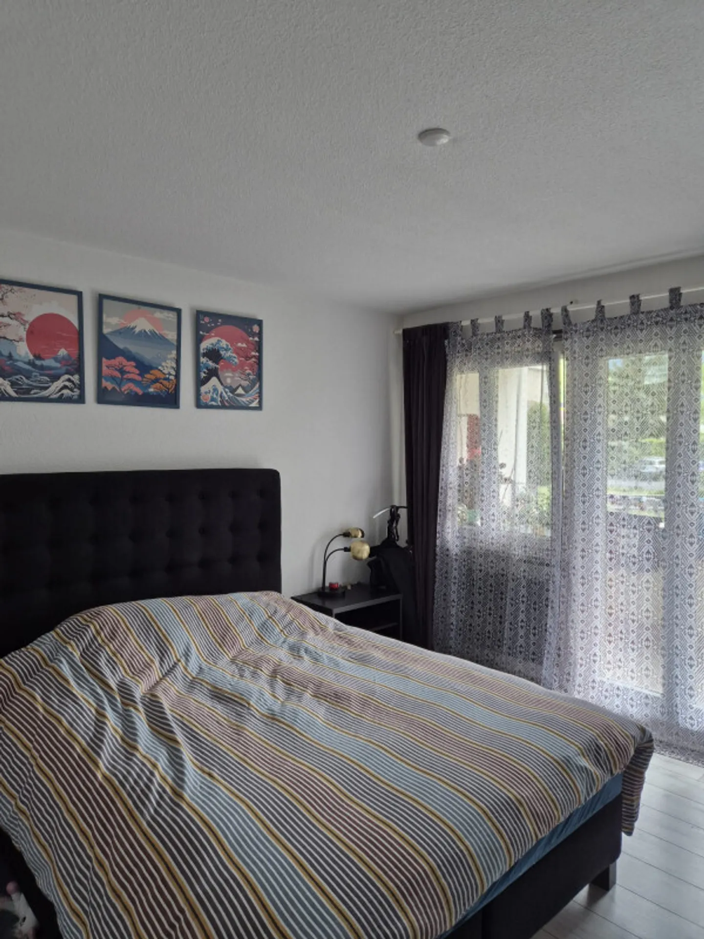 Apartment - Photo 8 of 10