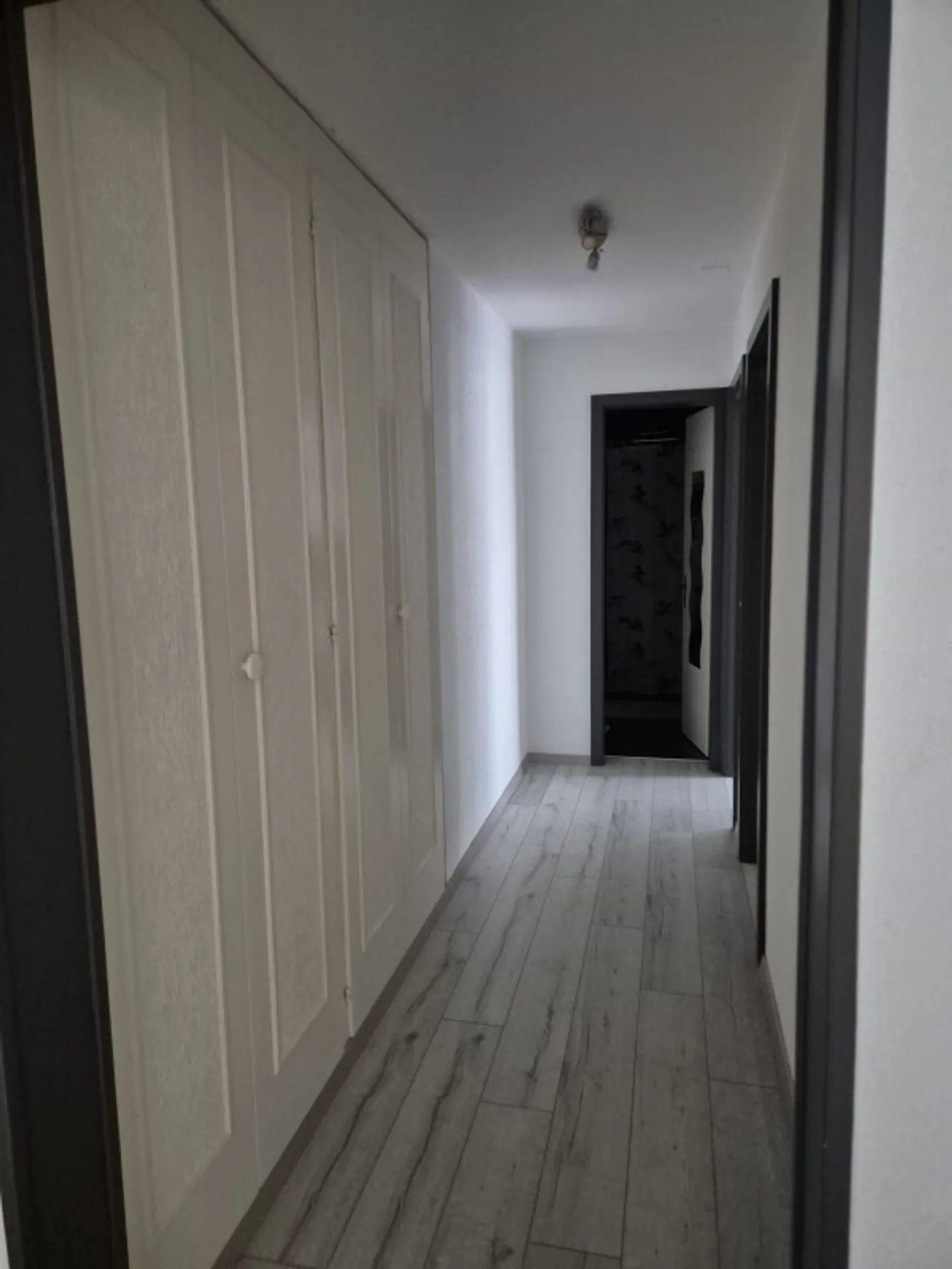 Apartment - Photo 9 of 10