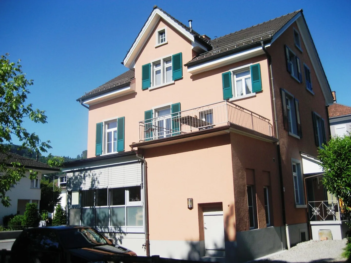 Charming old apartment with winter garden in a central location - Photo 1 of 12
