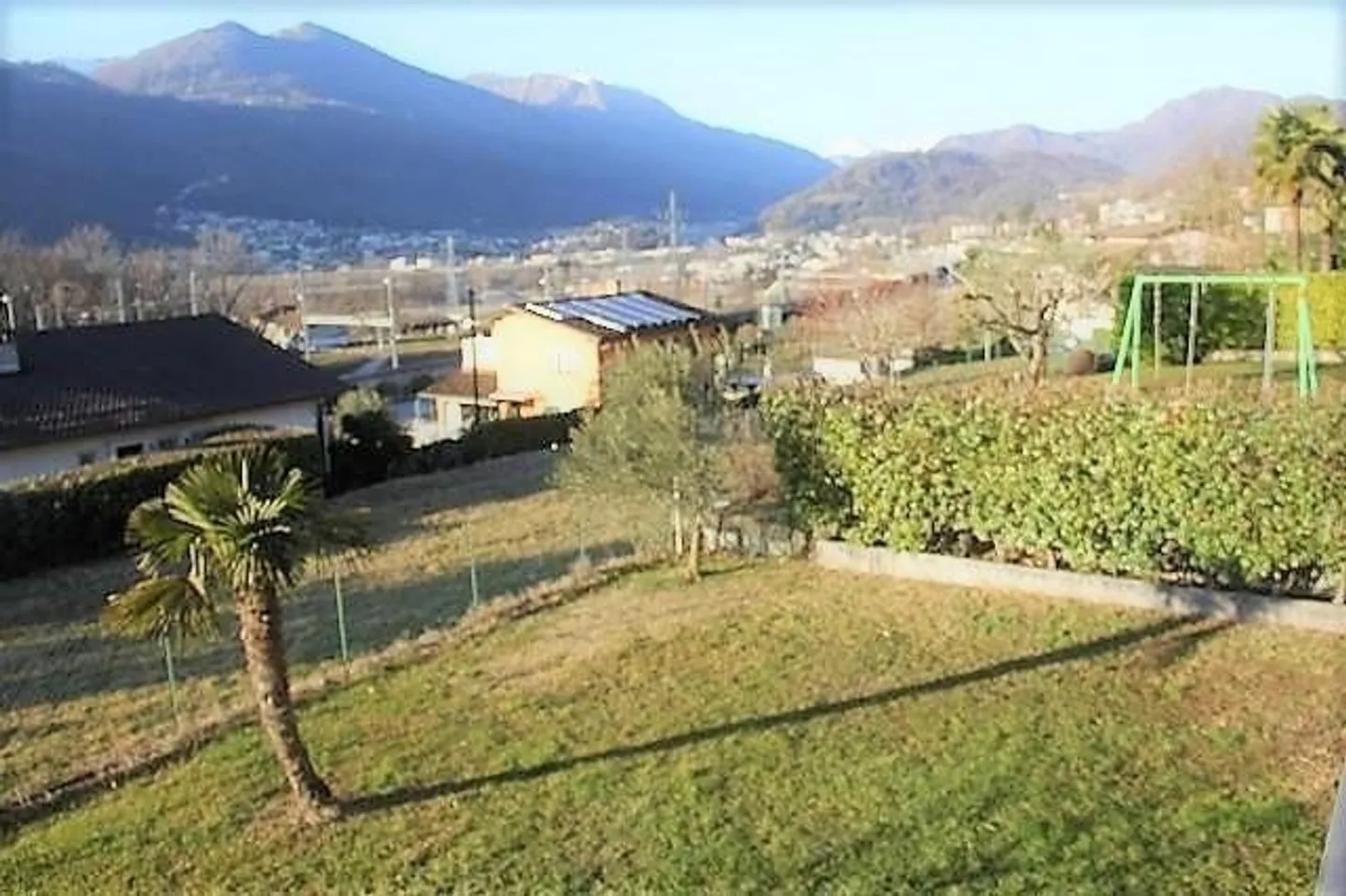 Villetta di 5 1/2 locali e 3 locali con giardino - Foto 3 di 18