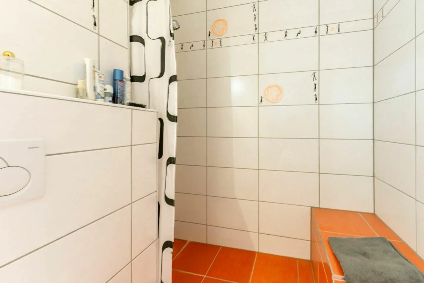 Zentrale Wohnung mit Bergblick - Foto 12 von 15