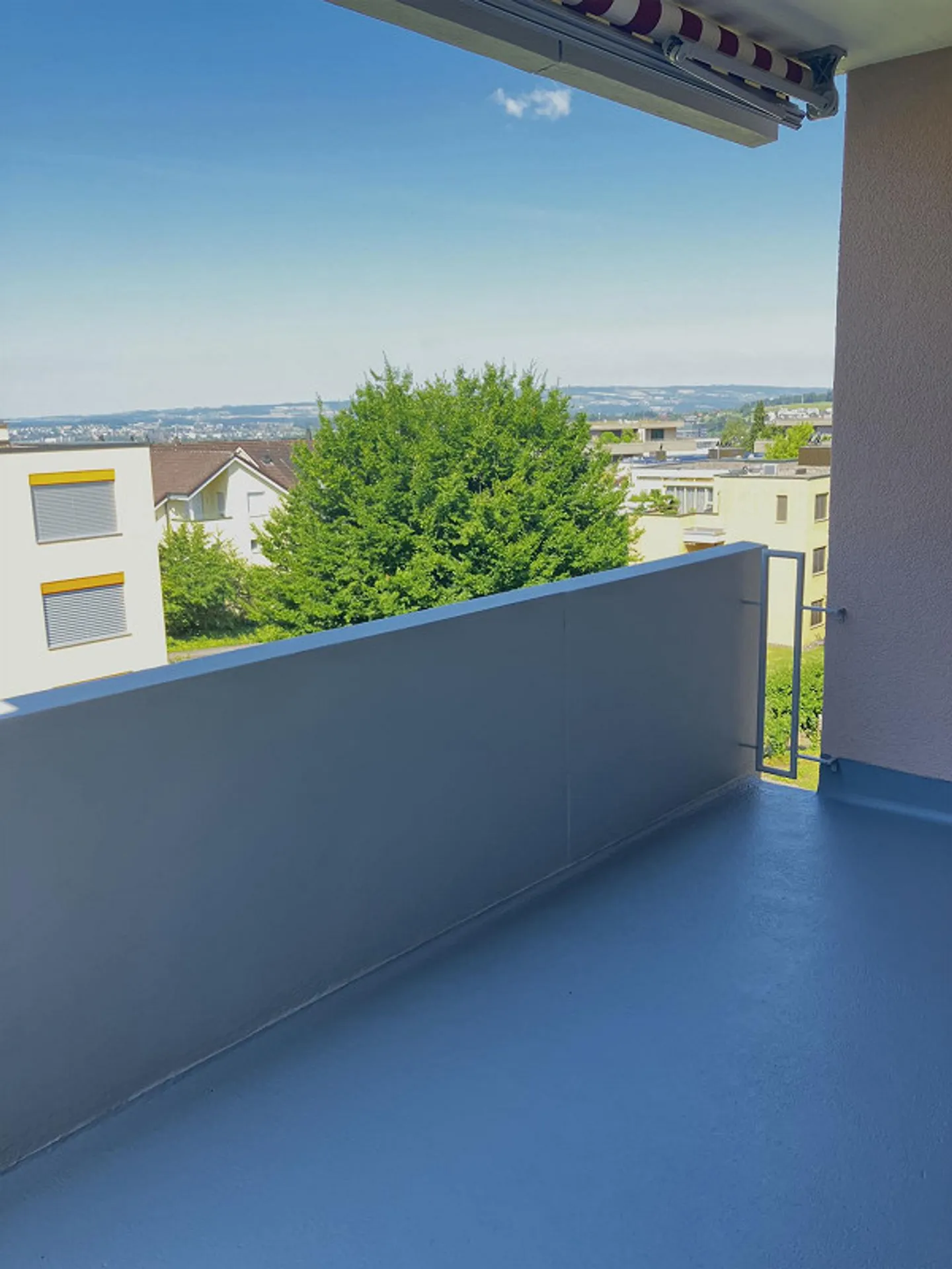 4.5 Zimmer Wohnung mit Aussicht - Foto 4 von 11