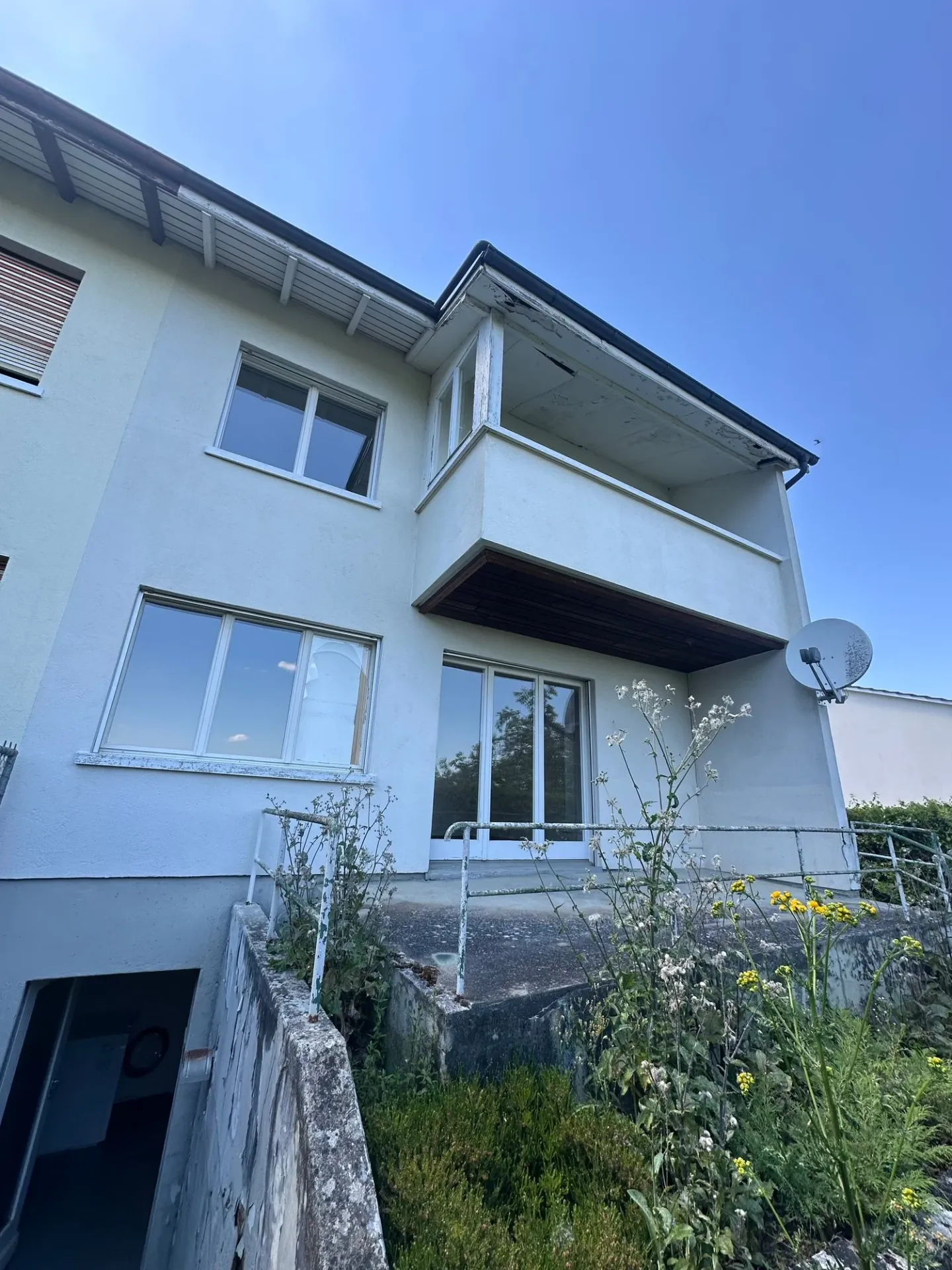 Maison jumelée à Hofstetten-Flüh – Objet de rénovation bien situé - Photo 15 sur 35