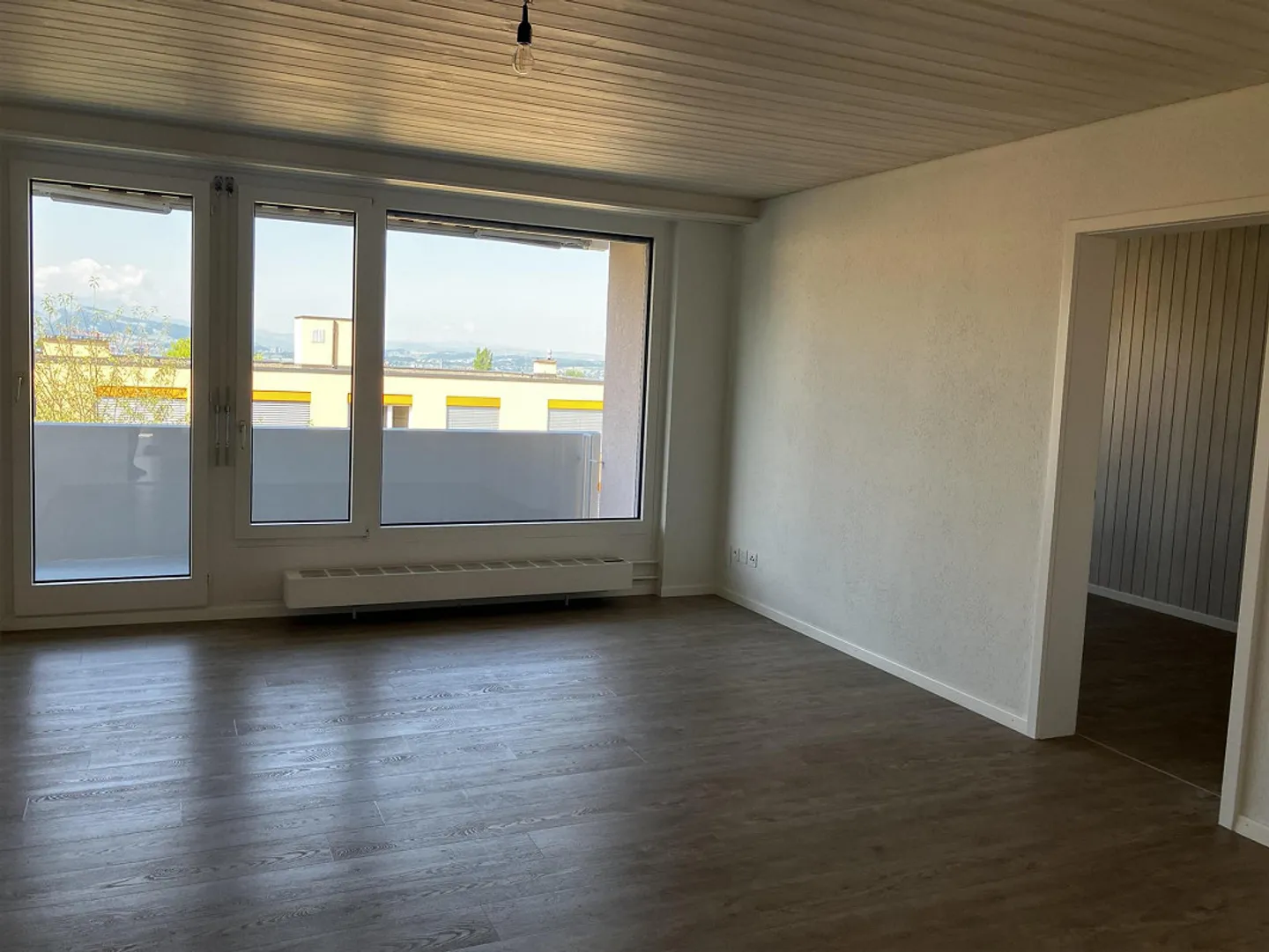 4.5 Zimmer Wohnung mit Aussicht - Foto 8 von 11
