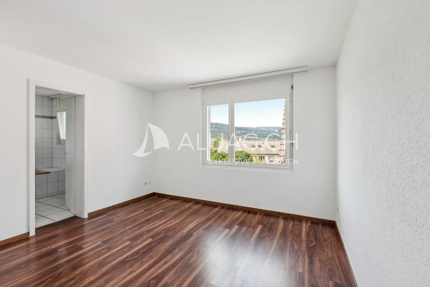 Affascinante Casa a Schiera con Molto Potenziale - Foto 7 di 15