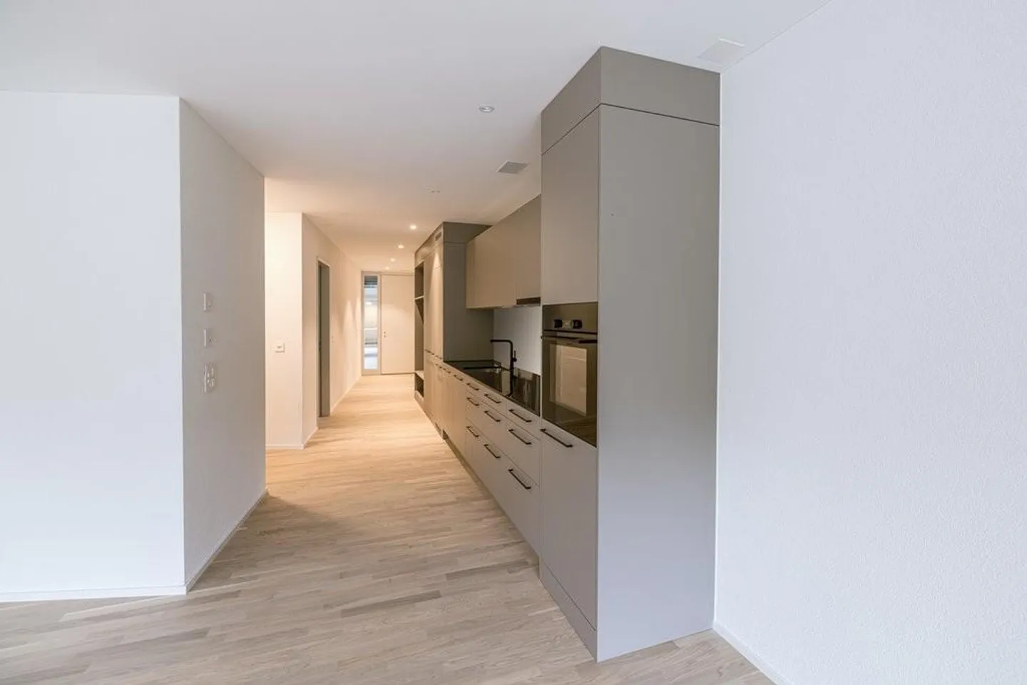 Appartamento moderno di 2,5 stanze in affitto a Thörishaus - Foto 3 di 7