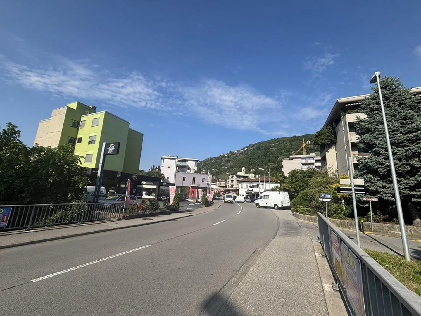 4.5-room apartment, partially renovated, on the second floor of a residential building in a quiet and sunny location./4.5-room apartment located on the 2nd floor - Photo 18 of 20
