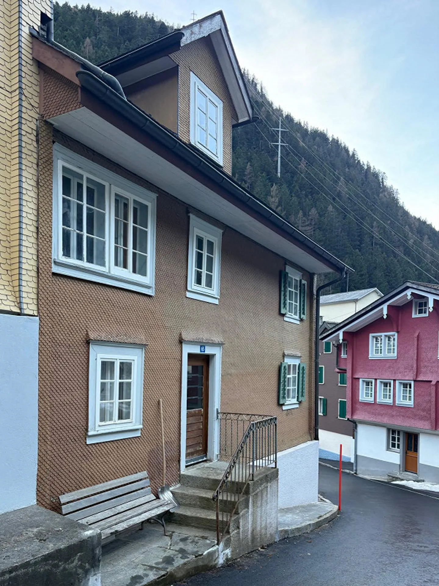 möbliert 2.5 Zi-Wohnung in Göschenen/Andermatt - Foto 7 von 7