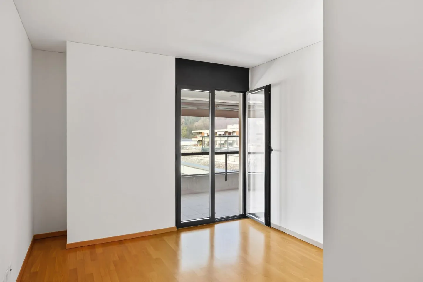 Wohnen mit Eleganz und Stil - Foto 6 von 8