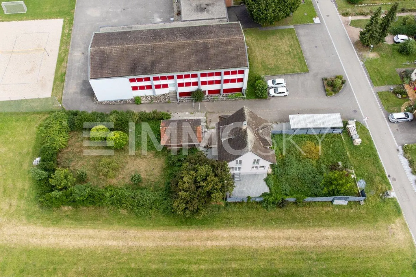 La tua casa accogliente con un ampio terreno - Foto 2 di 5