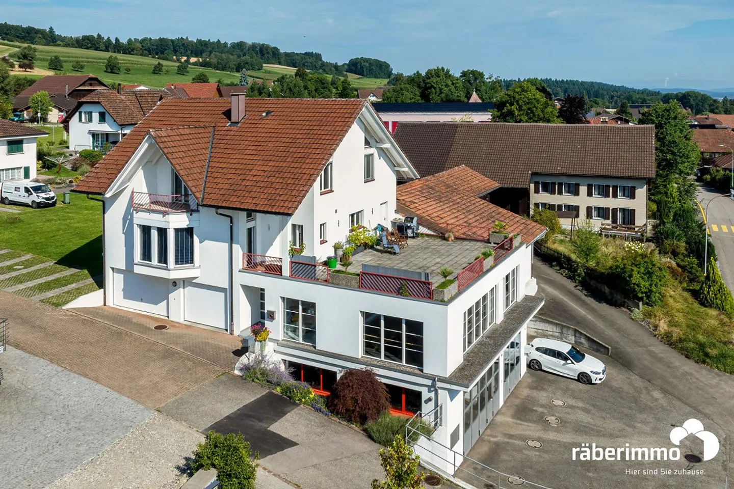 WOHNEN & ARBEITEN UNTER EINEM DACH - Foto 2 von 14