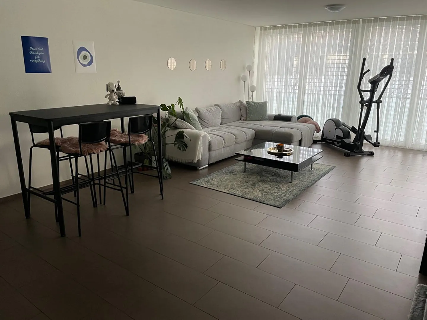 Appartement de 2,5 pièces bien entretenu au rez-de-chaussée à louer - Photo 1 sur 9