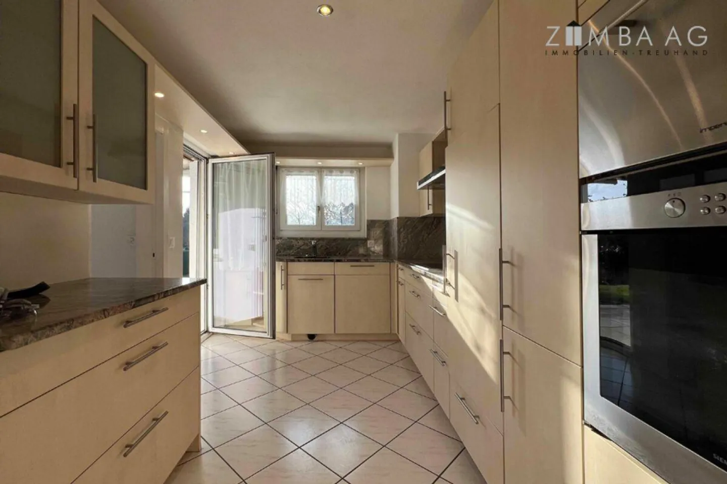 4.5 EFH with Garden and Garage - Photo 14 of 16