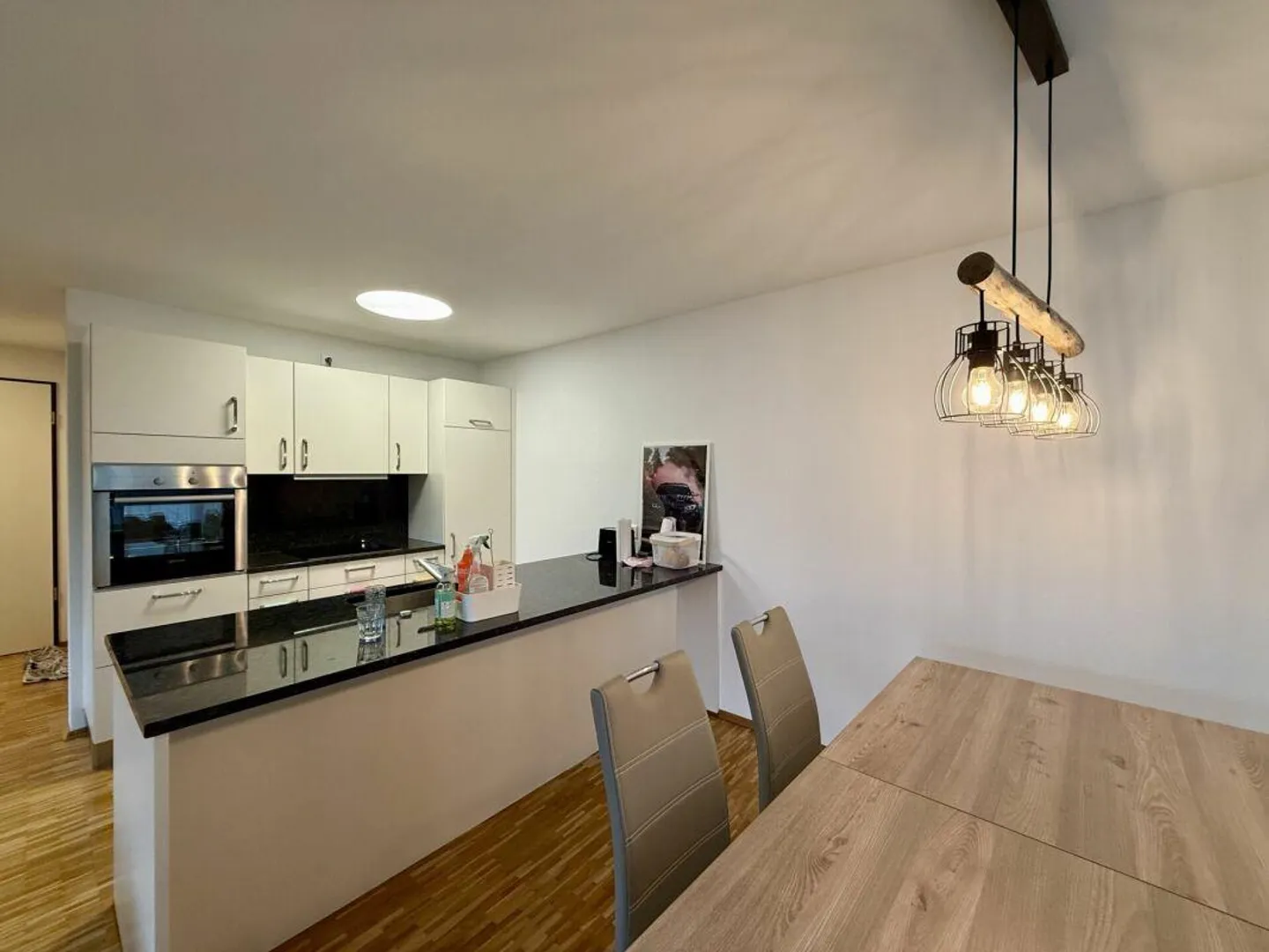 Moderne 2½-Zimmer-Wohnung zum Wohlfühlen - Foto 3 von 9