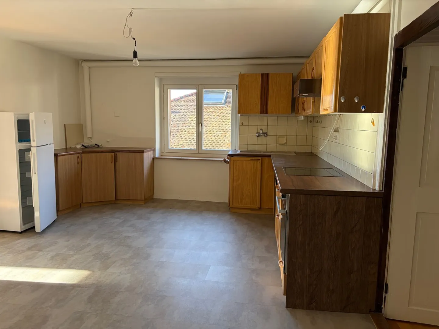 Apartment for rent - Photo 3 of 14