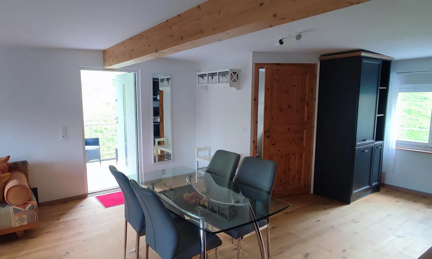Dachgeschosswohnung mit Seesicht Emmetten - Foto 3 von 12