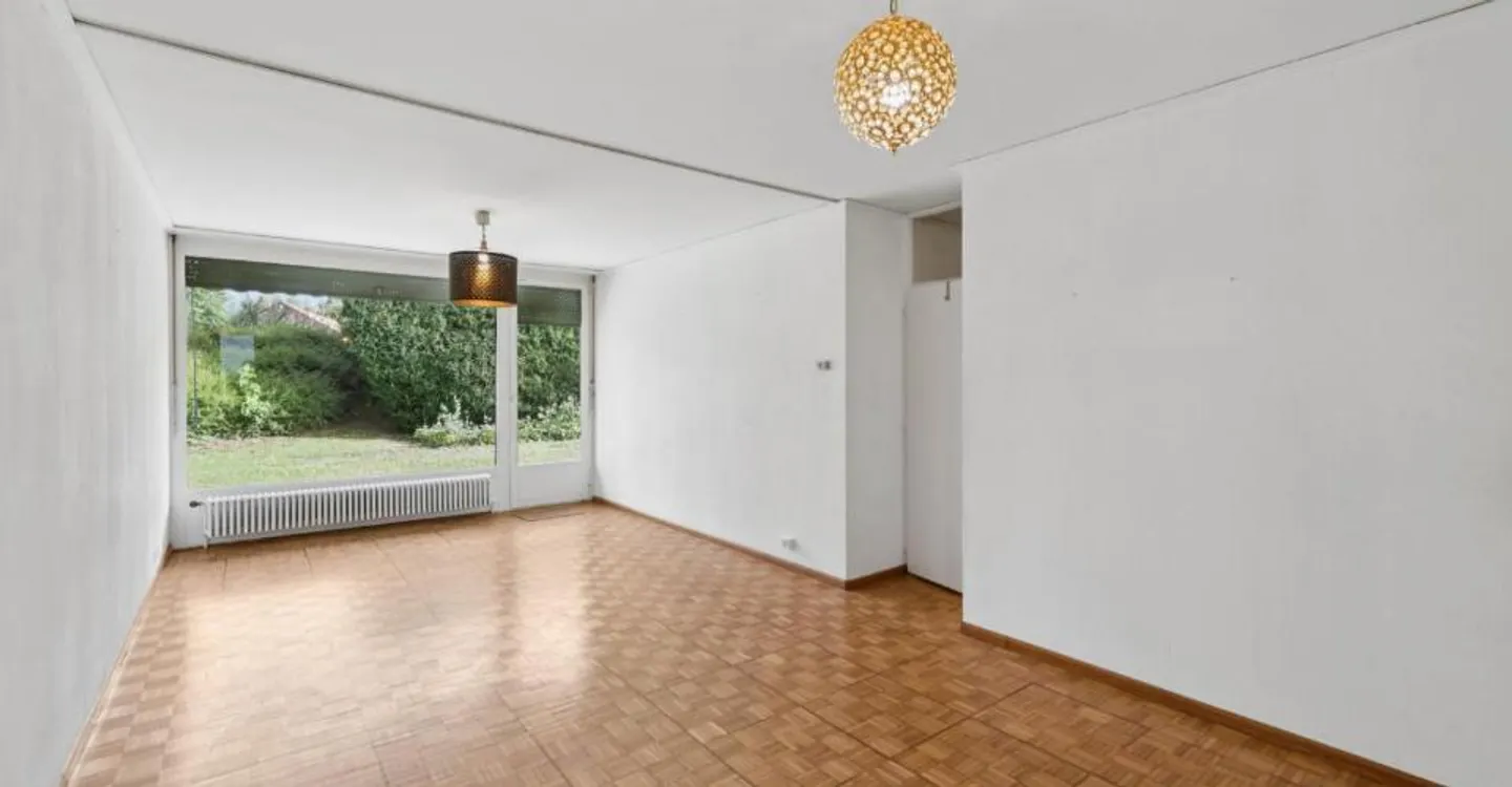 Einfamilienhaus mit Garten zu renovieren - Foto 4 von 12