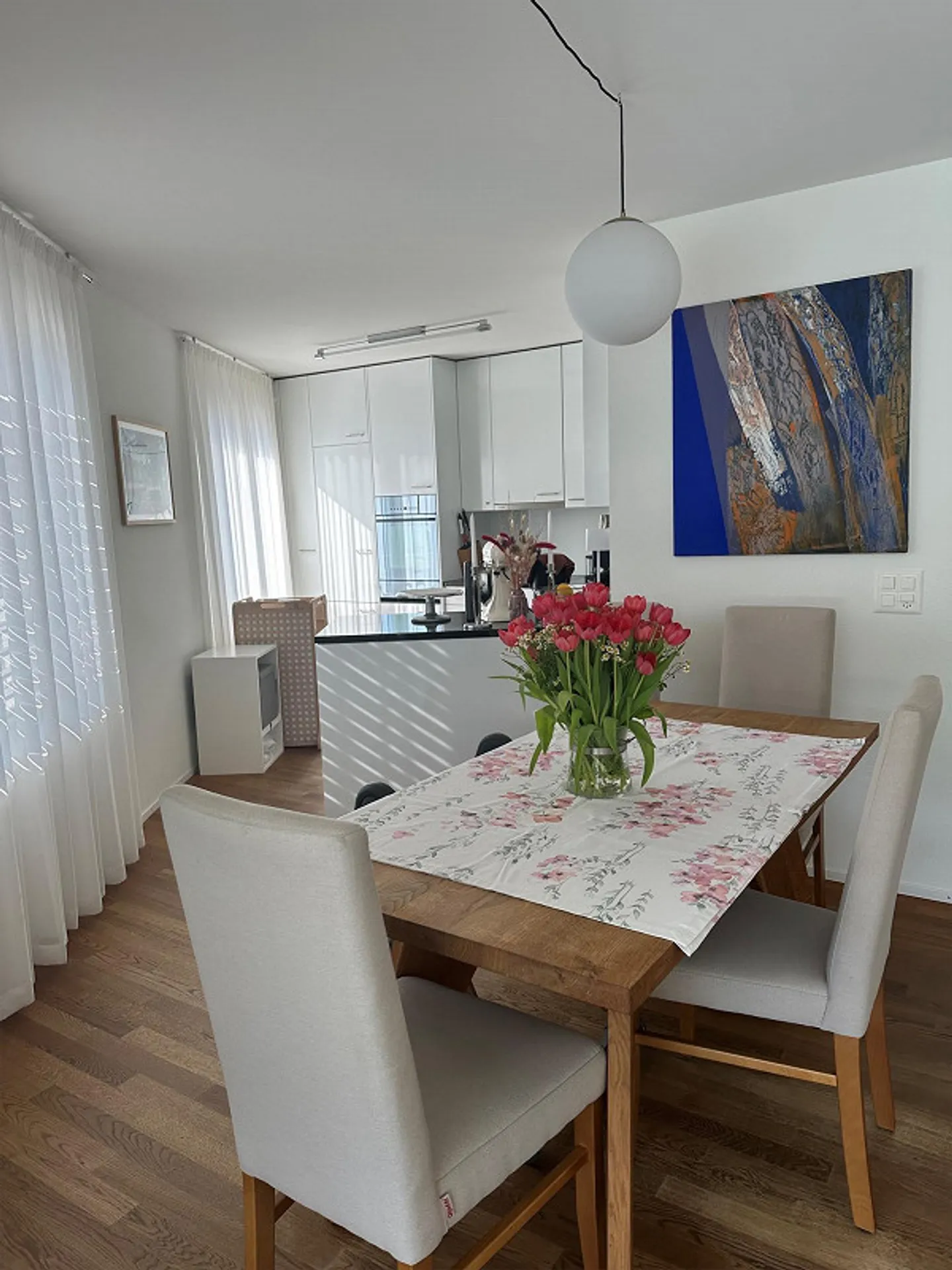 Appartement spacieux de 3½ pièces - Photo 2 sur 10