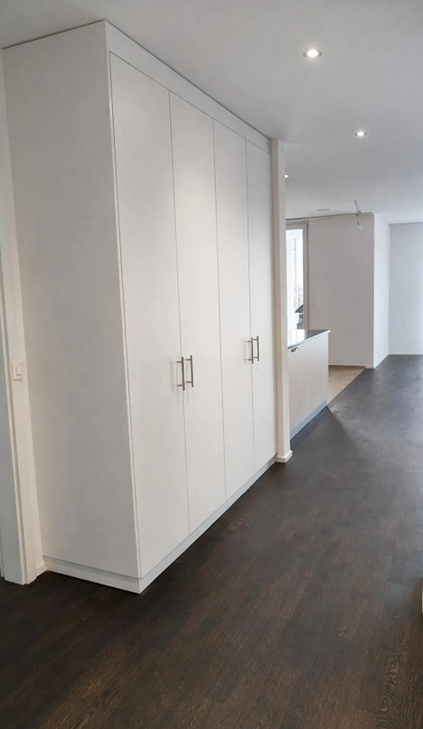 Exclusive 4.5 room apartment with a very large garden (235m2) - Photo 7 of 10