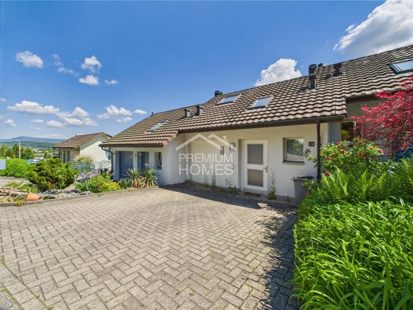 «Reihenhaus mit Terrasse, Balkon & Traumlage» - Photo 1 of 13