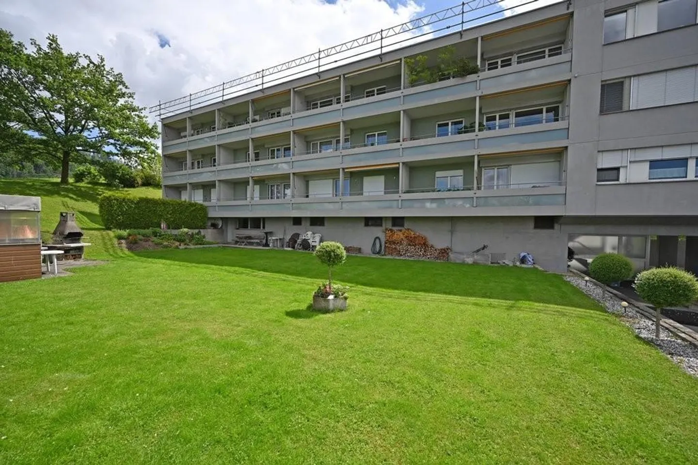 Appartamento accogliente in posizione elevata con vista panoramica - Foto 1 di 8