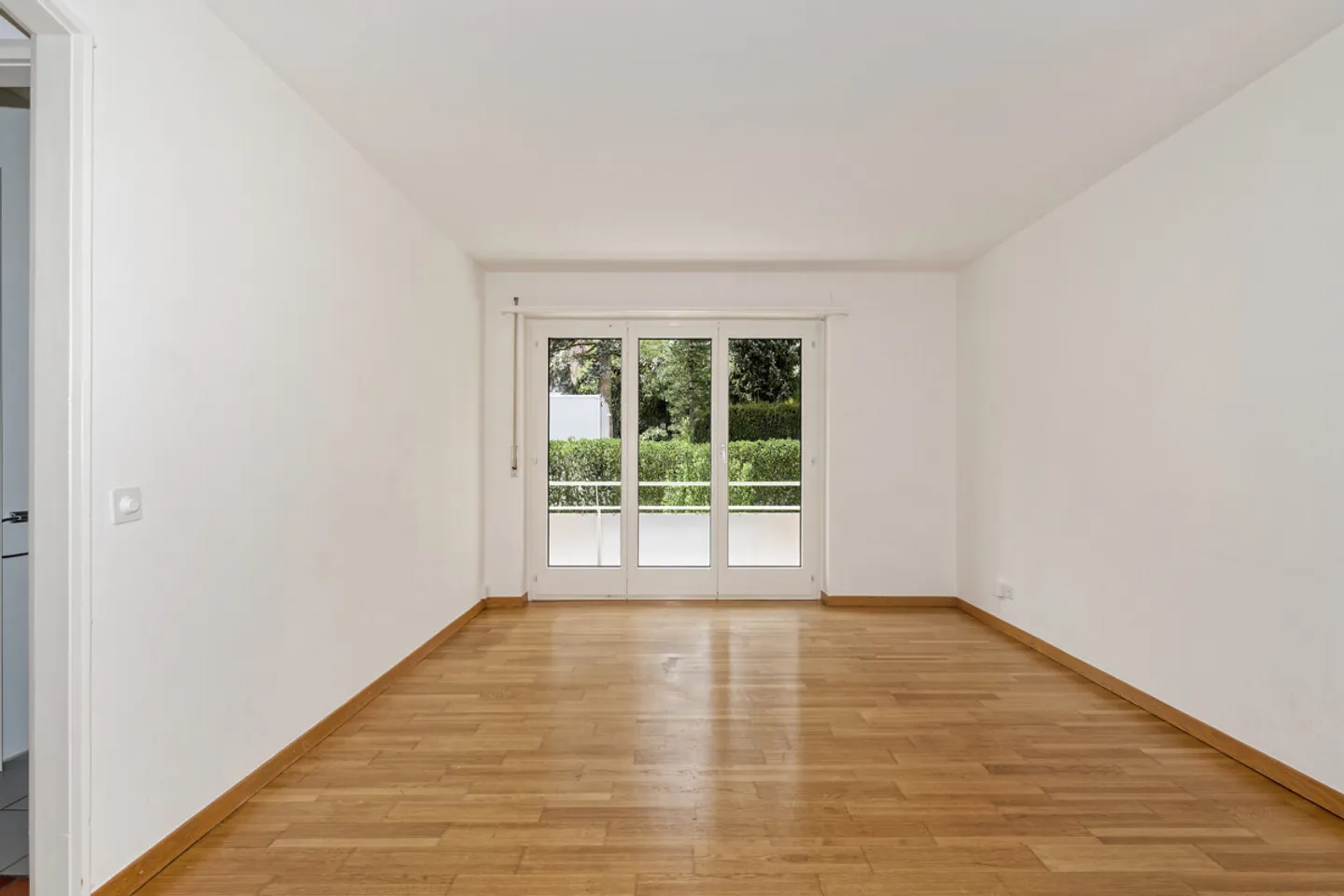 Charmantes Studio in Zollikerberg - Foto 1 von 5