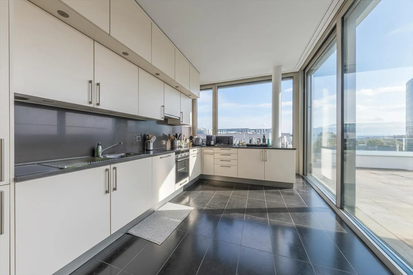 Apartment for sale - Photo 4 of 12