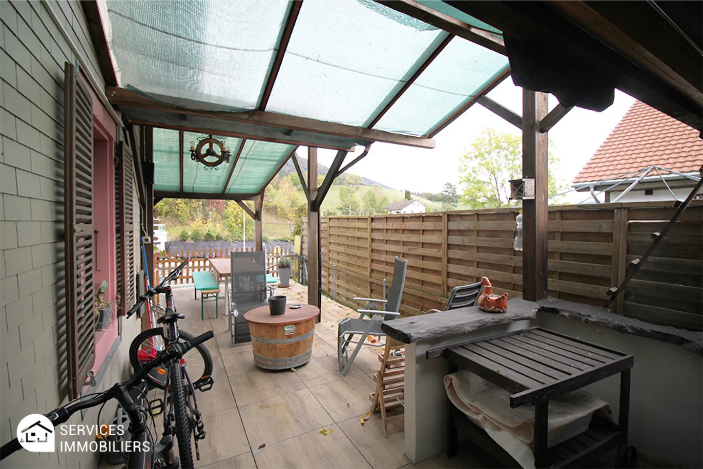 Pretty Single Family House - Photo 14 of 18