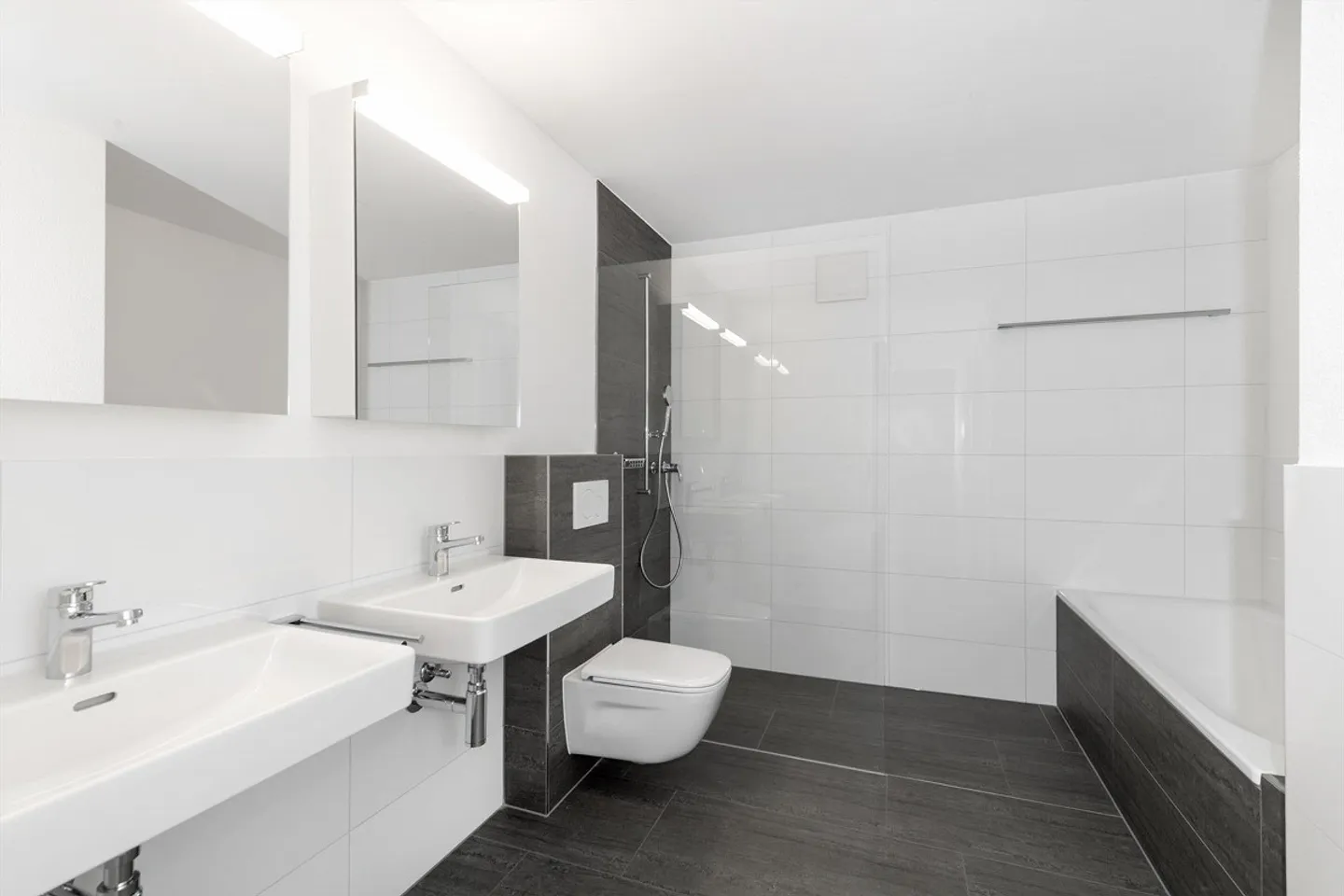 Aussergewöhnliches Penthouse mit Traumaussicht - Foto 5 von 12