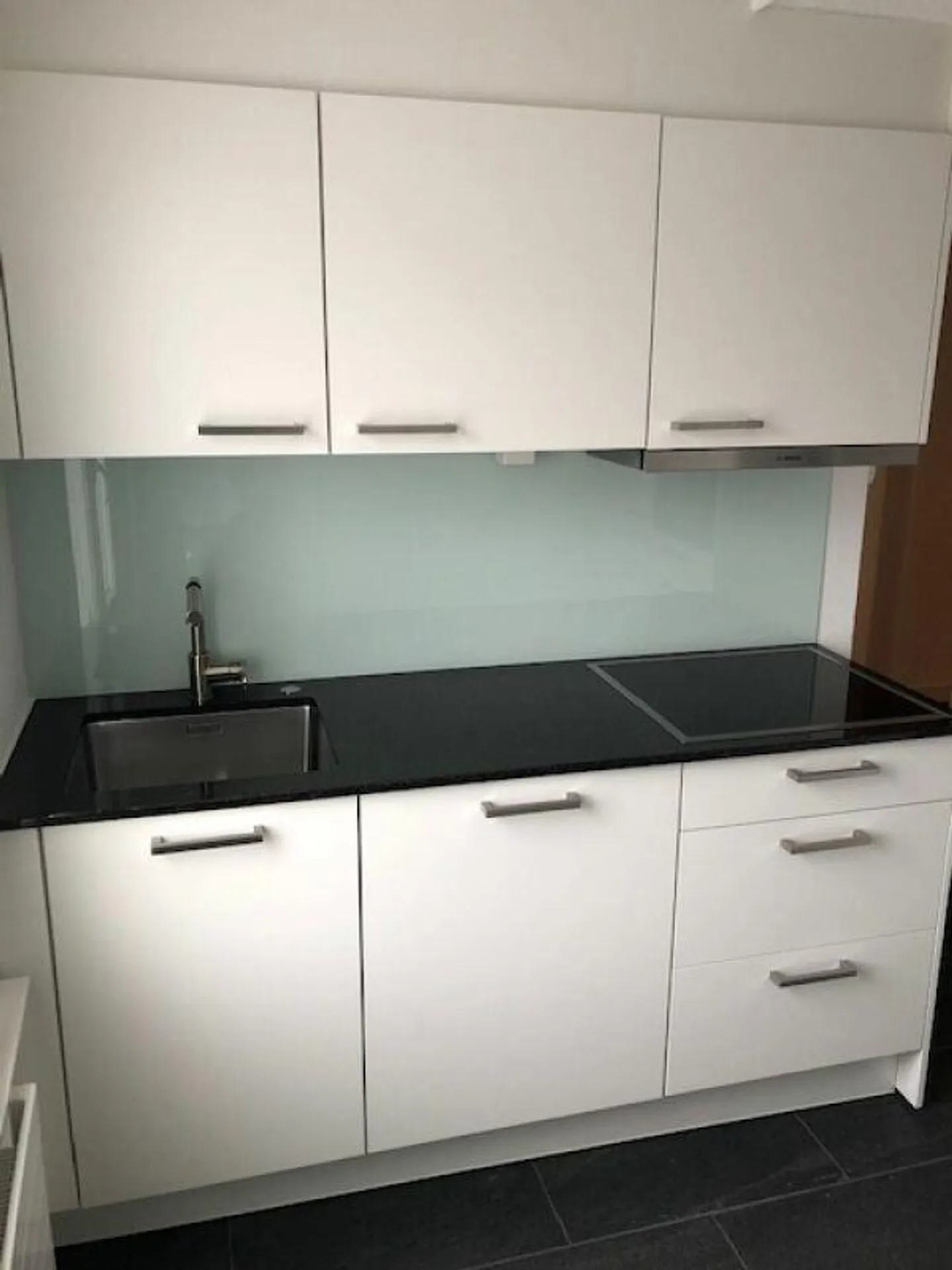 Between City Pulse and Sunday Calm. - Photo 2 of 10