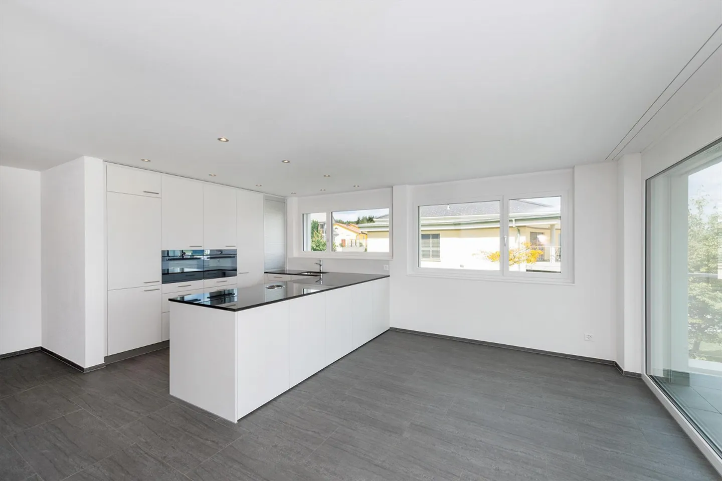 Aussergewöhnliches Penthouse mit Traumaussicht - Foto 2 von 12