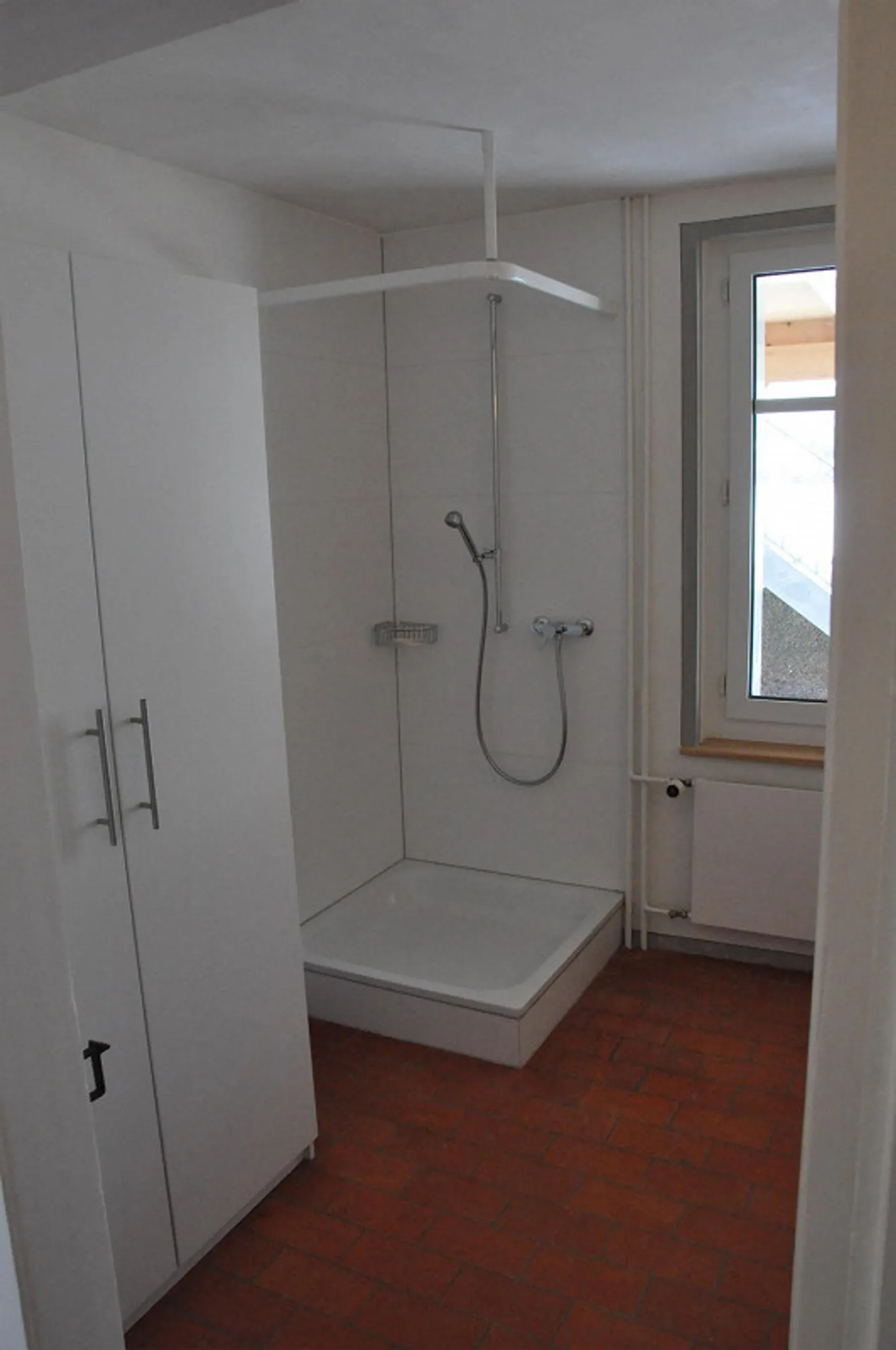 Appartement 2 pièces dans une maison Art Nouveau - Photo 4 sur 9