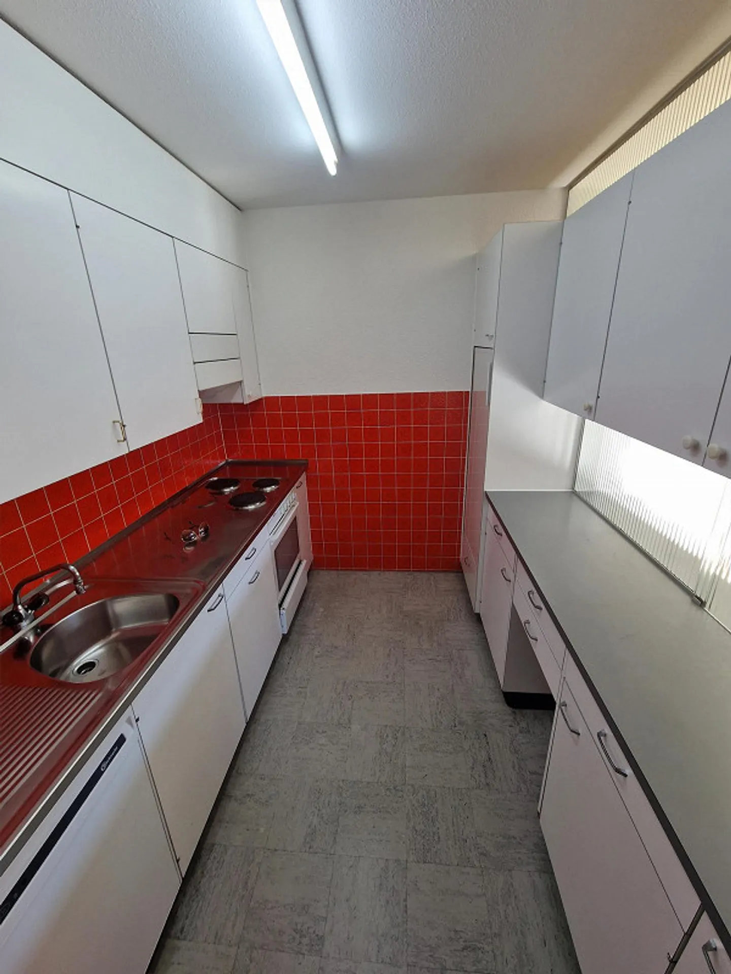 Ampio appartamento di 4,5 stanze nel popolare quartiere di Ruopigen - Foto 10 di 10